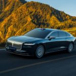 Роскошный полноприводный седан Voyah Passion L: продажи начались