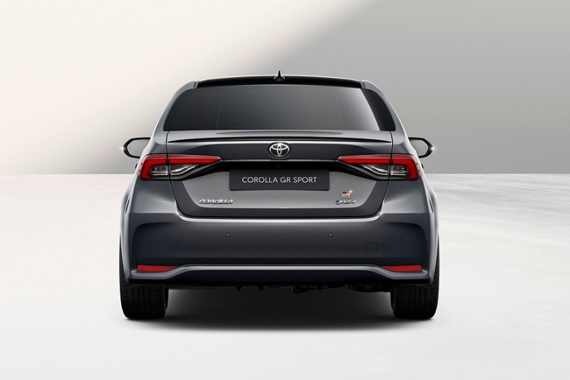 Семейство Toyota Corolla для Европы перешло в новый модельный год без рестайлинга