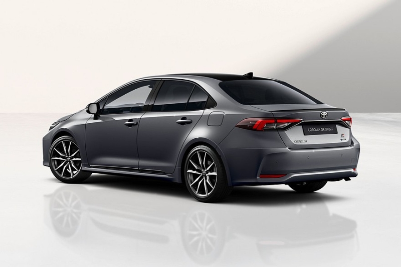Семейство Toyota Corolla для Европы перешло в новый модельный год без рестайлинга