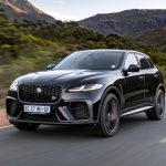 Со слезами на глазах: Jaguar снял с производства последнюю бензиновую модель — F-Pace