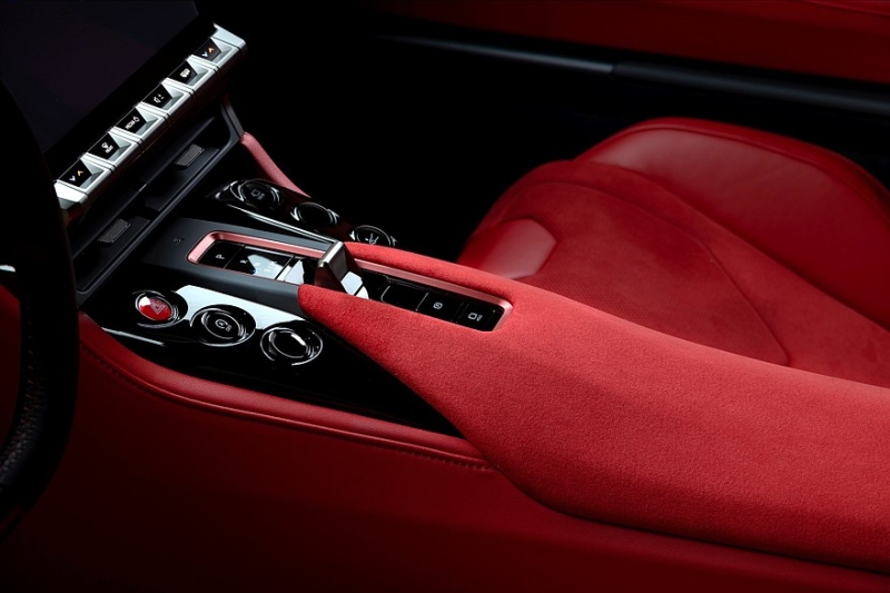 Toyota представила суперкар GR GT: мощный V8, компоновка transaxle и готовность в гонкам