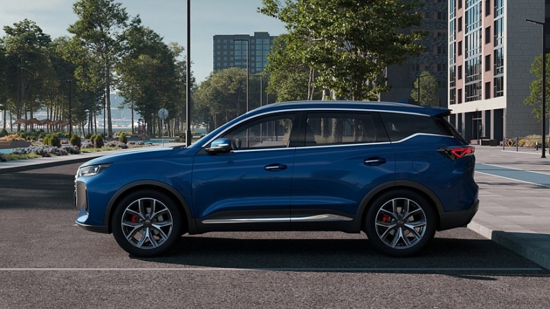 Завод в Калуге выпустил юбилейный автомобиль Tenet