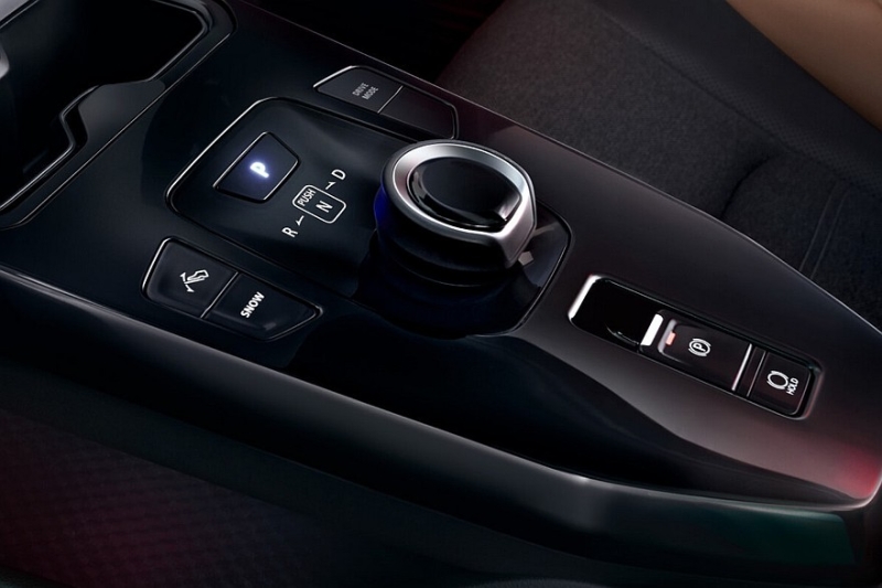 Гамму Toyota пополнил паркетник Urban Cruiser Ebella на базе Suzuki