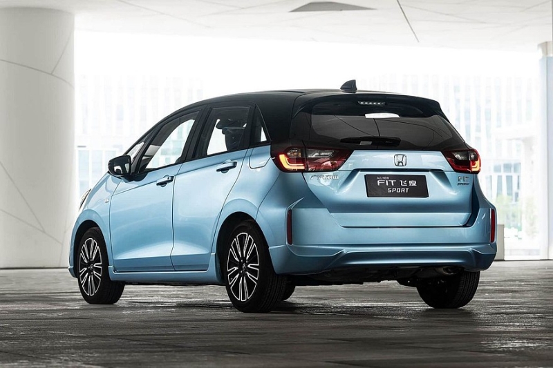 Компакт Honda Fit пережил рестайлинг: не то напоследок, не то маркетинговый ход