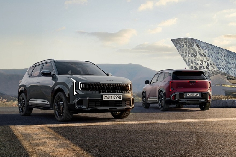 Кроссовер Kia Seltos нового поколения выходит на рынок: теперь версии побогаче