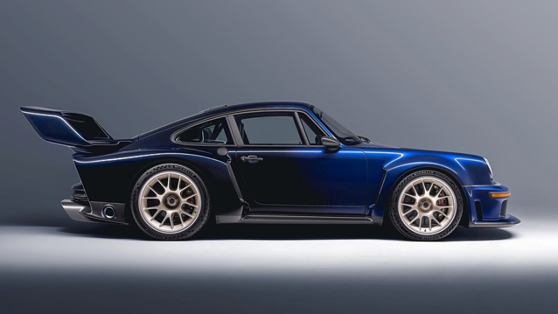 Крутой инжиниринг и немного магии: первый Singer DLS Turbo получил имя «Колдун»