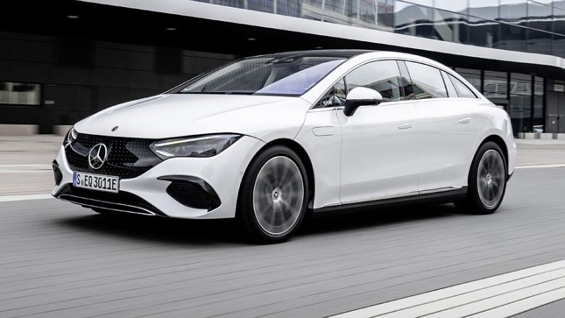 Новый электрический Mercedes-Benz E-класса: первые изображения