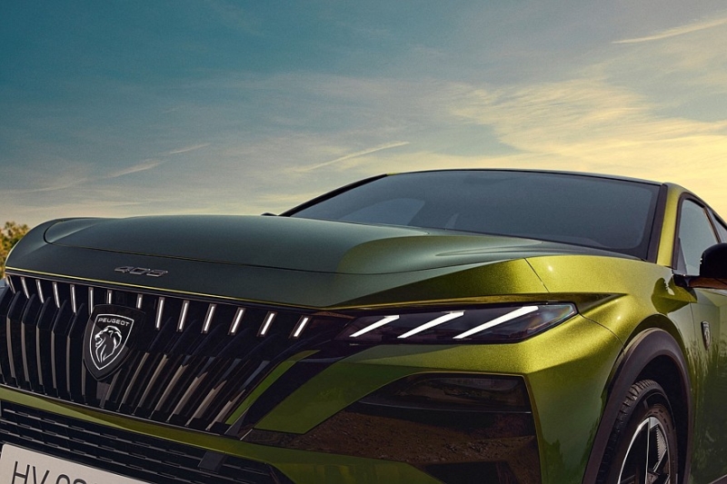 Обновлённый Peugeot 408 для Европы: эффектная оптика и более эффективная техника