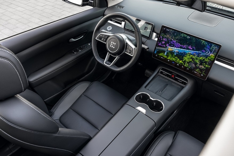 Полноприводный кроссовер Evolute i-Space: объявлена цена