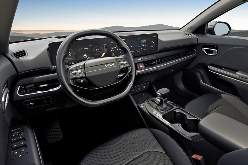 Семейство Kia K4 пополнил универсал: официальные фото