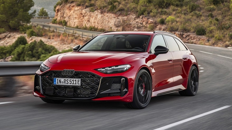 Audi полностью рассекретила новые &laquo;заряженные&raquo; лифтбек и универсал RS 5