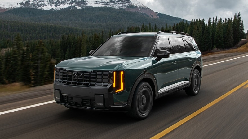 Большой кроссовер Kia Telluride нового поколения выходит на рынок: теперь и HEV-версии