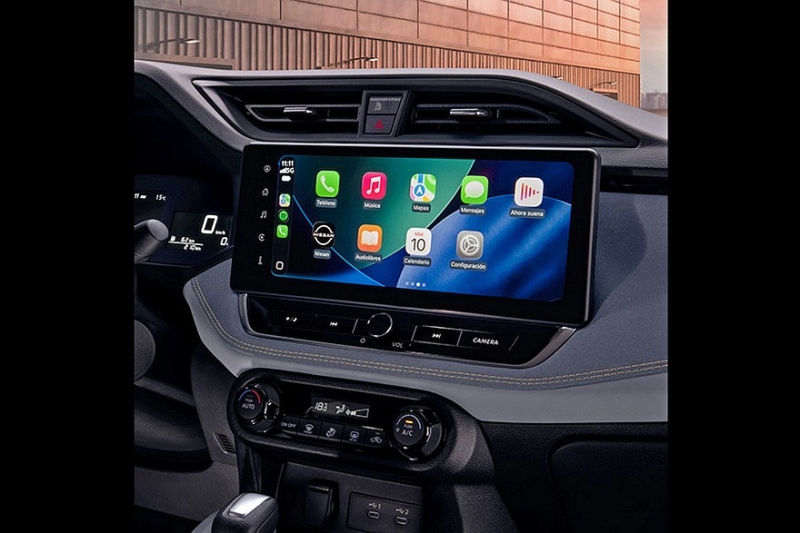 Новый седан Nissan Versa: фото салона, оснащение и дата премьеры