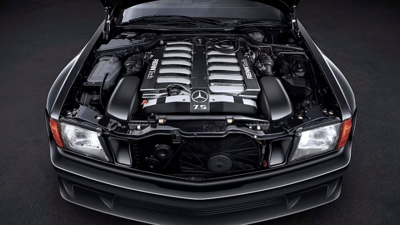 RENNtech Sledgehammer: толстый рестомод с 7,5-литровым V12 на базе Mercedes-Benz C126