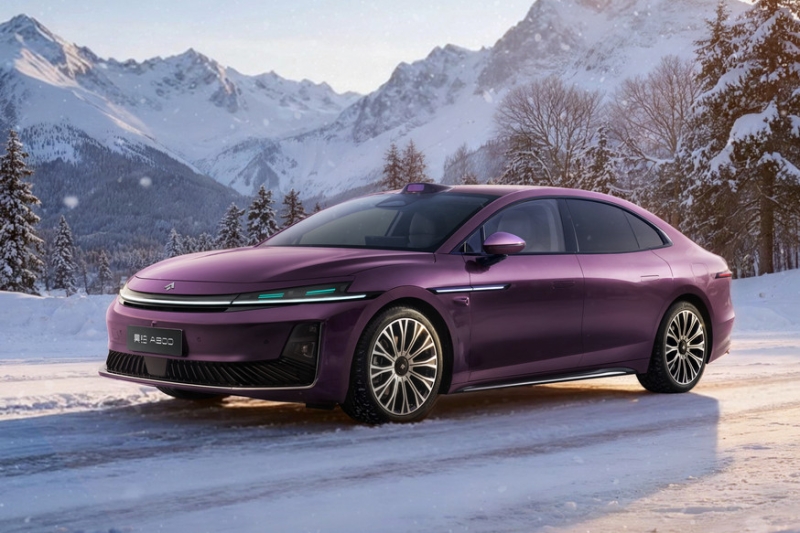 Роскошный седан Hyptec A800 от GAC: интересная фишка в салоне и полный привод