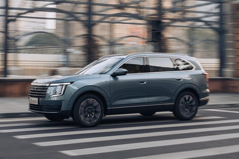 Совсем ещё свежий кроссовер Jetour X70L превратился в Soueast S08