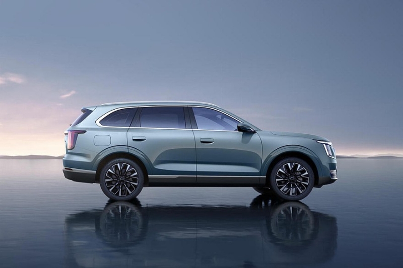 Совсем ещё свежий кроссовер Jetour X70L превратился в Soueast S08