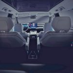 Таинственная новинка Toyota – это трёхрядный кроссовер, премьера – на следующей неделе