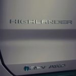 Toyota показала ещё один тизер грядущего SUV и подтвердила, что это следующий Highlander