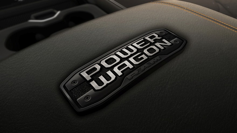 Большой пикап Ram 2500 Heavy Duty обзавёлся лунной спецверсией