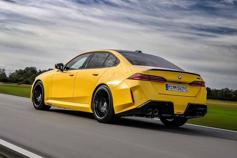 Двигатель V8 на BMW M5 потерял 41 л.с. после перехода на Euro 7