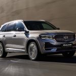 Geely обновила базовую версию кроссовера Monjaro в РФ, цена известна