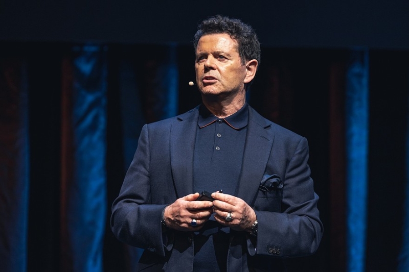 Jaguar Land Rover наконец-то подтвердила увольнение исчезнувшего главного дизайнера