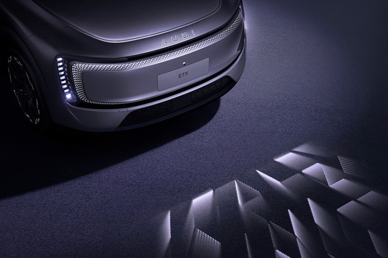 Кроссовер AUDI E7X на подмогу непопулярному универсалу E5: новые фото и подробности