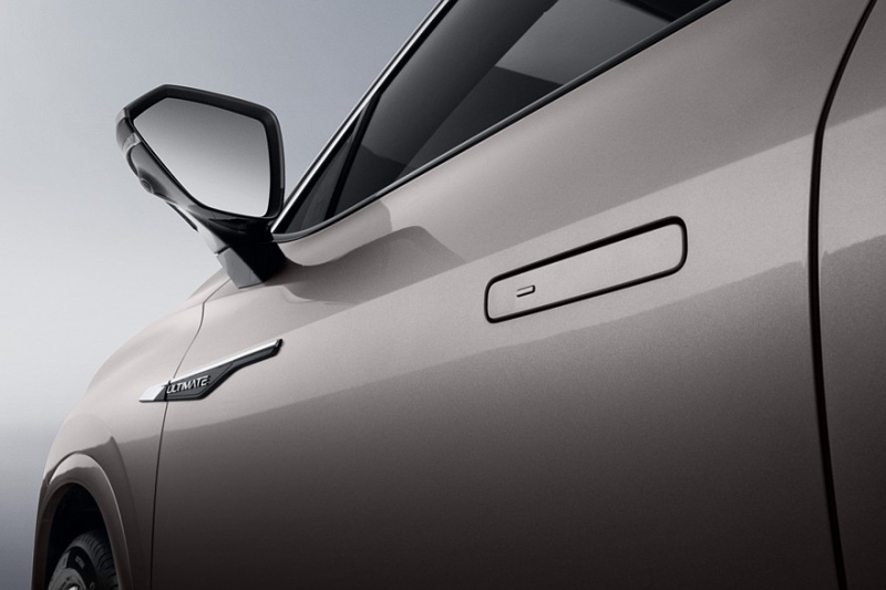 Кроссоверы Москвич М70 и Москвич М90: раскрыты комплектации и цены