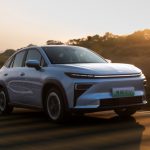 Купеобразный кроссовер Geely Atlas REV выходит на рынок