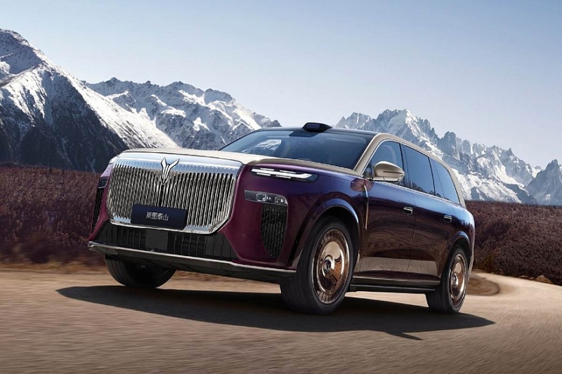 На подходе новый кроссовер Voyah Taishan X8 &ndash; младший брат Voyah Taishan