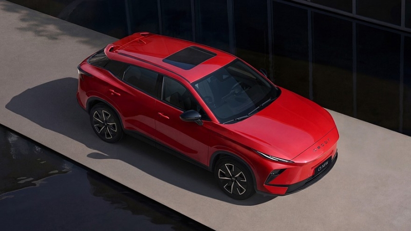 Новый кроссовер Omoda C5 для российского рынка: цены и комплектации