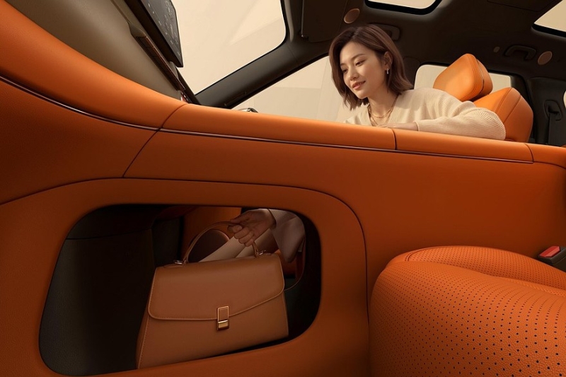 SAIC подхватил моду на «клонирование» флагманов: представлен кроссовер IM LS8