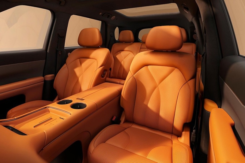 SAIC подхватил моду на «клонирование» флагманов: представлен кроссовер IM LS8