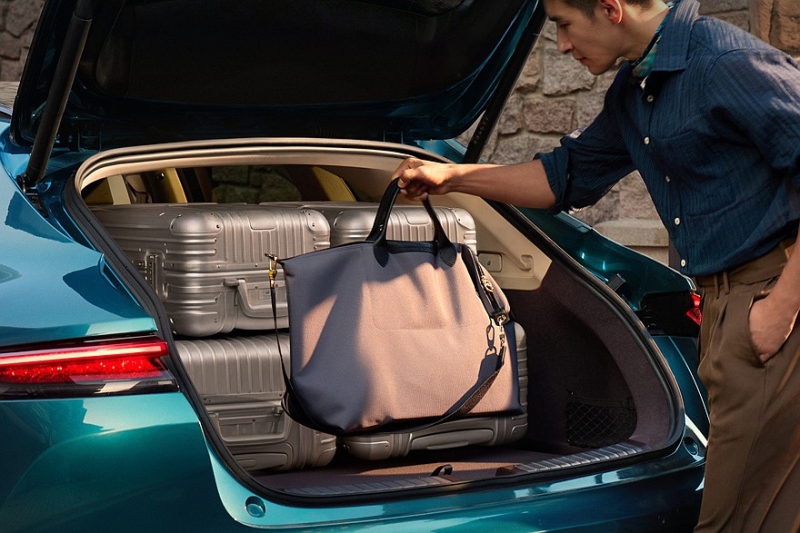 Седан и универсал Shangjie Z7 в стиле Porsche: старт предзаказов и ажиотаж