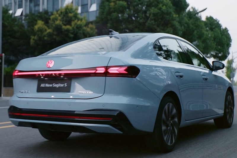 Седан Volkswagen Sagitar S: два мотора на выбор и никакой «зелени»