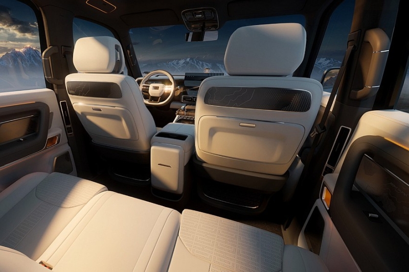 Серийный кроссовер Geely Galaxy Cruiser 700: первые официальные фото