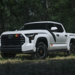 Toyota может выпустить хардкорную версию Tundra, которая поборется с Ford F-150 Raptor