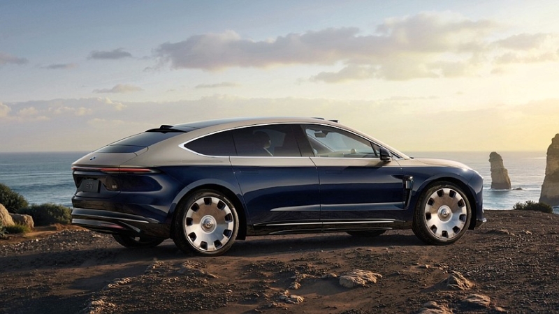 Замахнувшийся на Mercedes-Maybach седан Nio ET9 стал ещё роскошнее