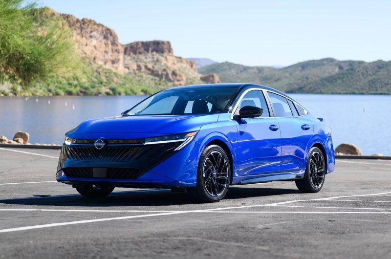 Бюджетный седан Nissan Sentra может покинуть линейку бренда в США