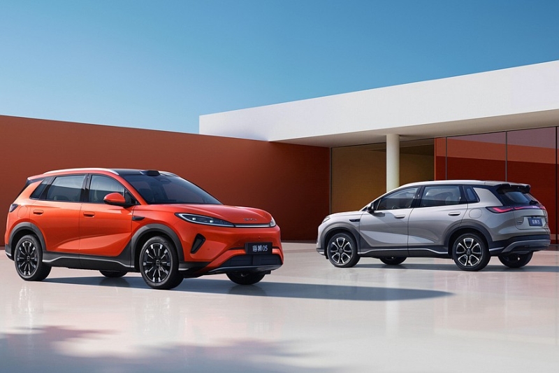 BYD Sealion 05: теперь настоящее семейство с единым дизайном и новой техникой