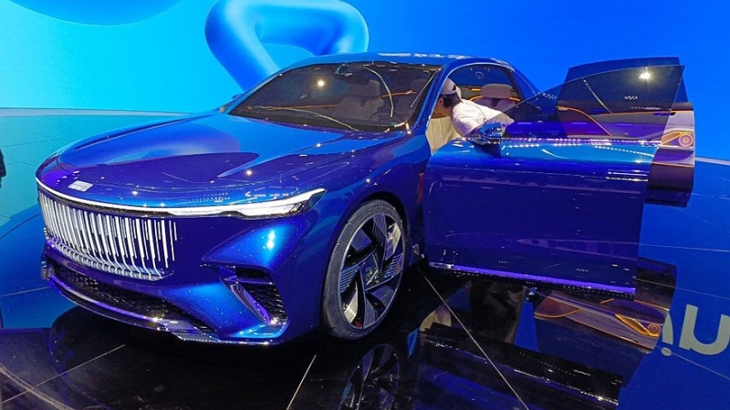 Geely показала концепт, демонстрирующий развитие дизайна люксового семейства Galaxy