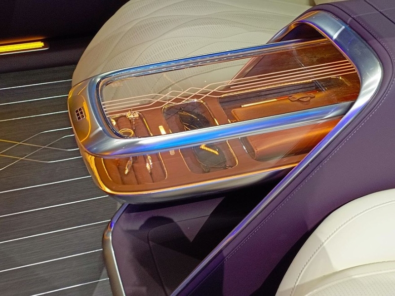 Geely показала концепт, демонстрирующий развитие дизайна люксового семейства Galaxy