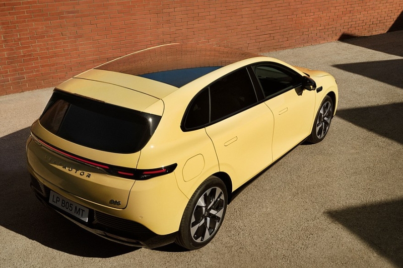 Хэтчбек Leapmotor B05 добрался до Европы с топовым мотором