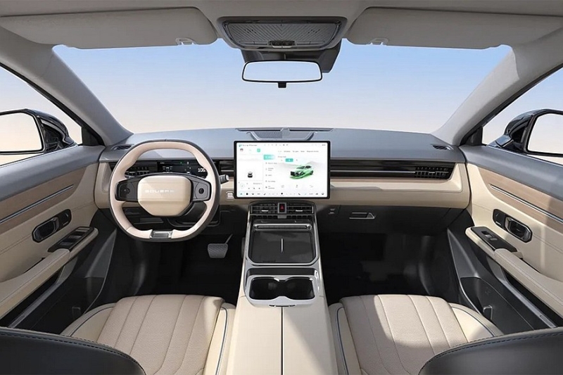 Кроссовер Soueast S06 стартует в России: есть полный привод