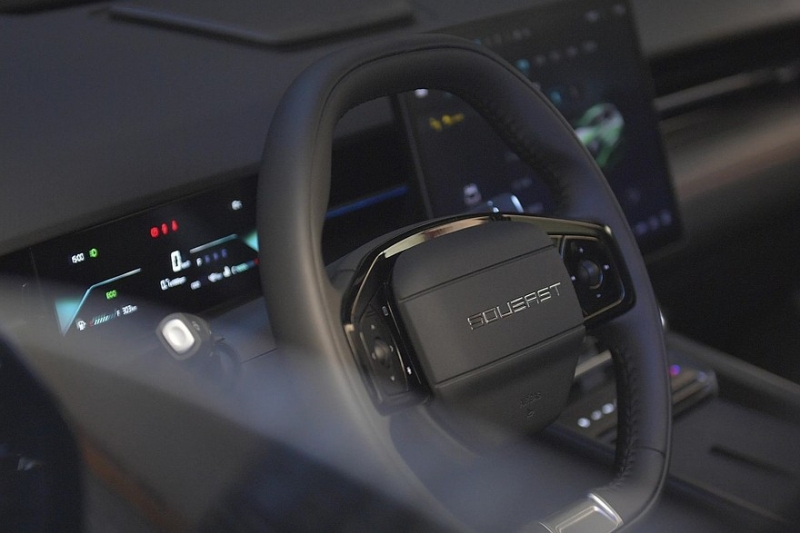 Кроссовер Soueast S06 стартует в России: есть полный привод