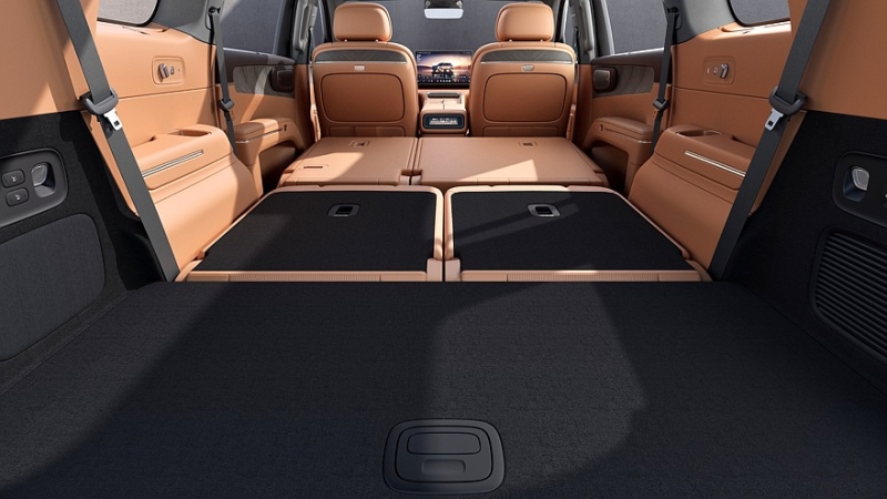 Leapmotor D19 выходит на рынок: 1000 вольт, богатое оснащение и очень агрессивные цены