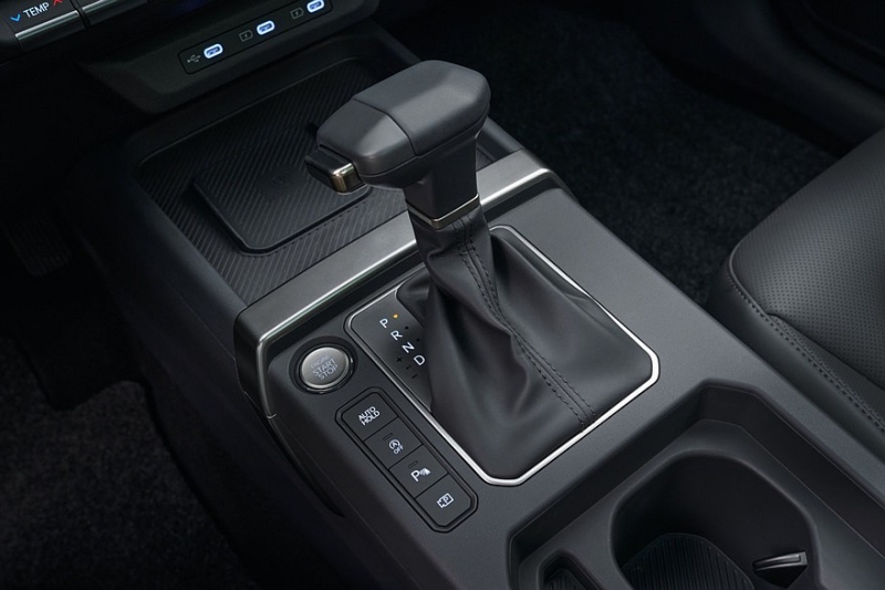 Новый Kia Seltos для Европы: &laquo;традиционный&raquo; кроссовер и гибрид, оба &ndash; с полным приводом