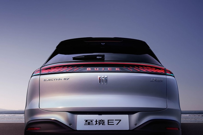 Новый кроссовер Buick Electra E7 предложен в двух вариантах мощности