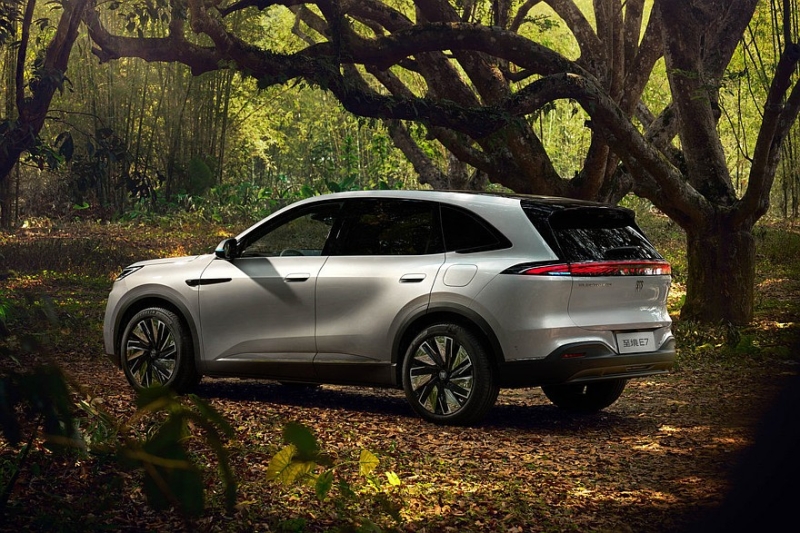 Новый кроссовер Buick Electra E7 предложен в двух вариантах мощности